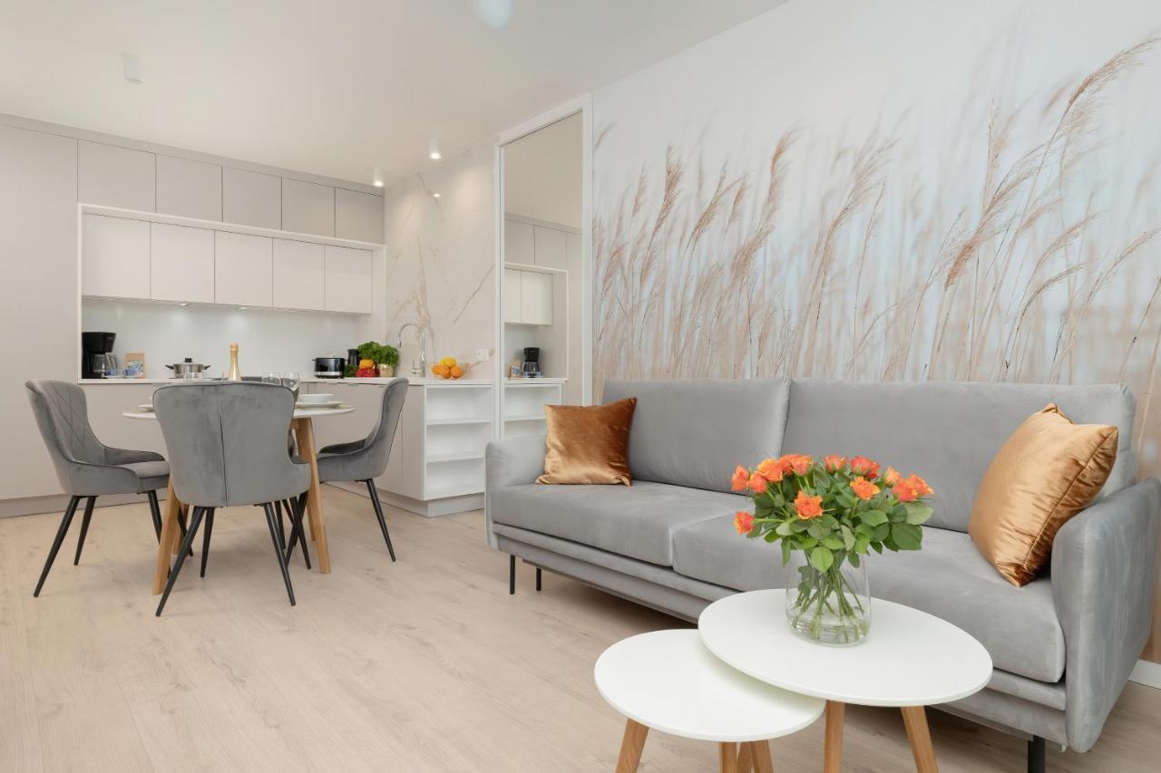 Seaside Apartamenty Baltycka 22 Kolobrzeg, Parking W Cenie ภายนอก รูปภาพ