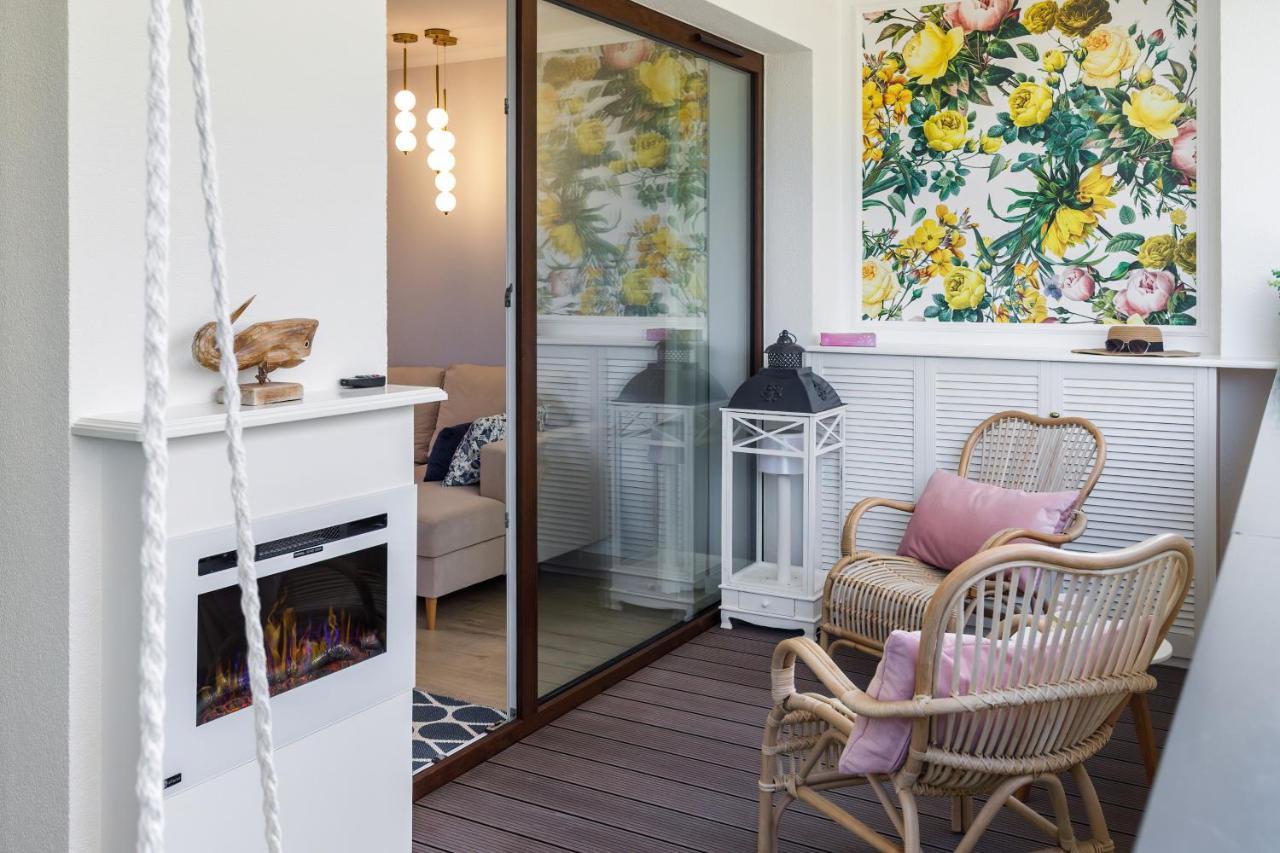 Seaside Apartamenty Baltycka 22 Kolobrzeg, Parking W Cenie ภายนอก รูปภาพ