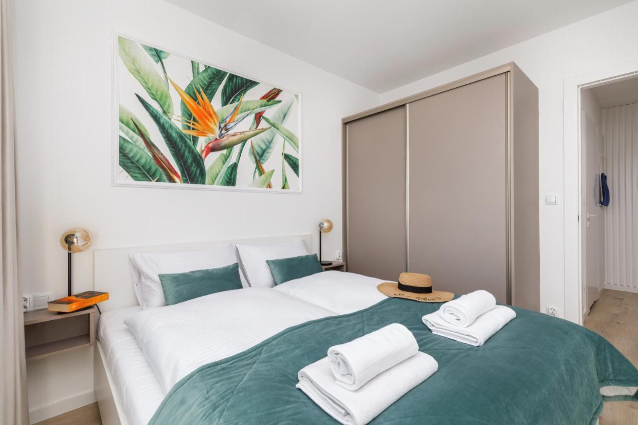 Seaside Apartamenty Baltycka 22 Kolobrzeg, Parking W Cenie ภายนอก รูปภาพ