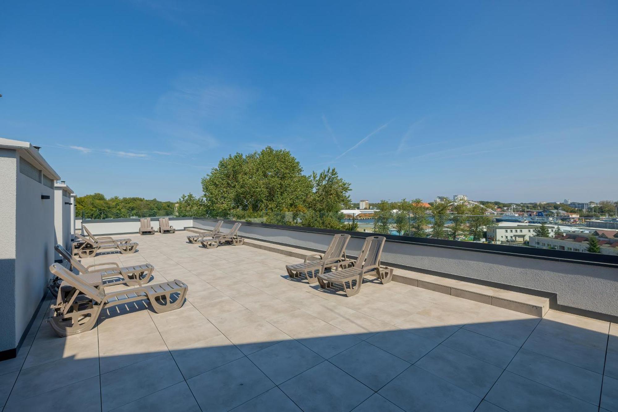 Seaside Apartamenty Baltycka 22 Kolobrzeg, Parking W Cenie ภายนอก รูปภาพ